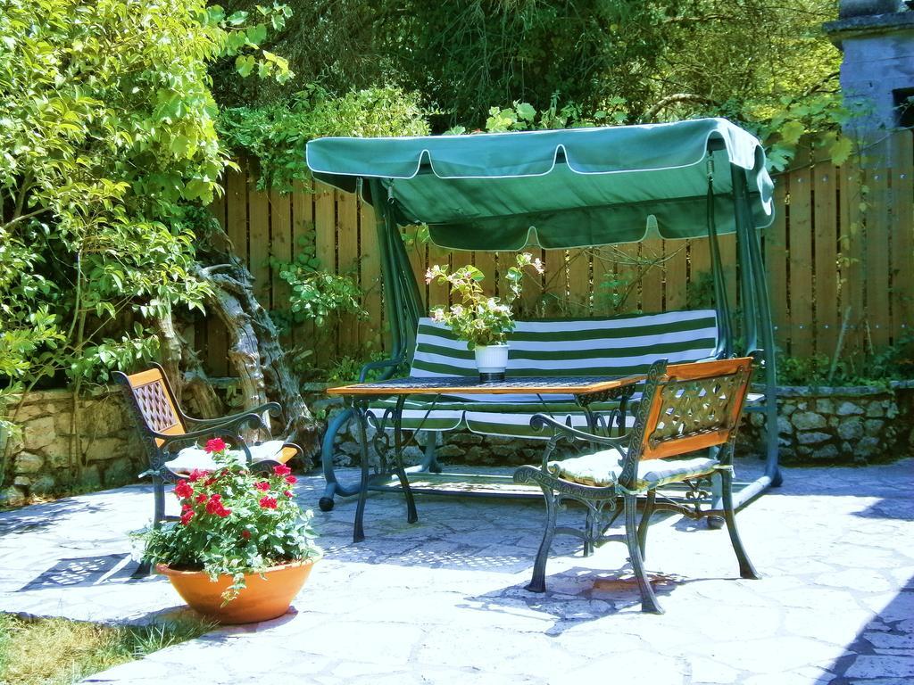 Villa Frias Asprogerakata Chambre photo