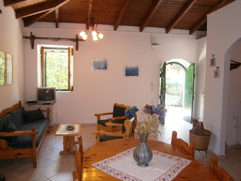 Villa Frias Asprogerakata Chambre photo