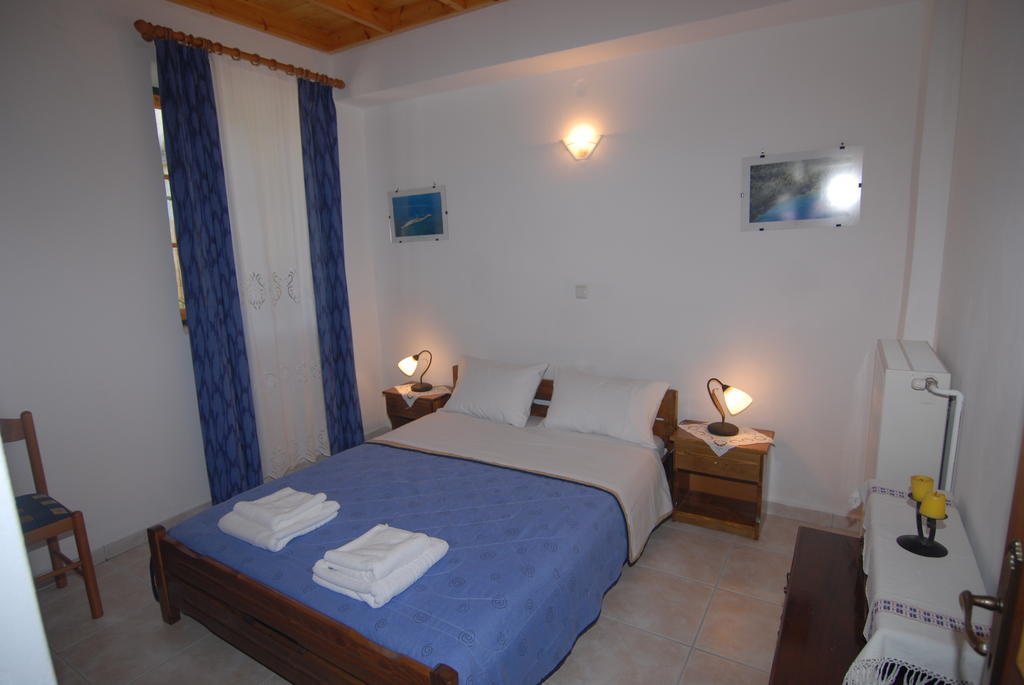 Villa Frias Asprogerakata Chambre photo