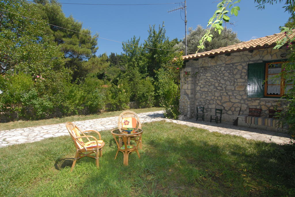 Villa Frias Asprogerakata Chambre photo